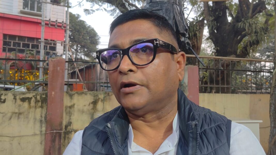 सड़कों के विस्तार व नालों के निर्माण में आ रही बाधाओं पर विधायक चक्रवर्ती ने कहा, भूमि सीमांकन हेतु स्टेट सर्वे को लिखा है पत्र, पटवारियों के एक वर्ग की भूमिका पर उठ रहे सवाल