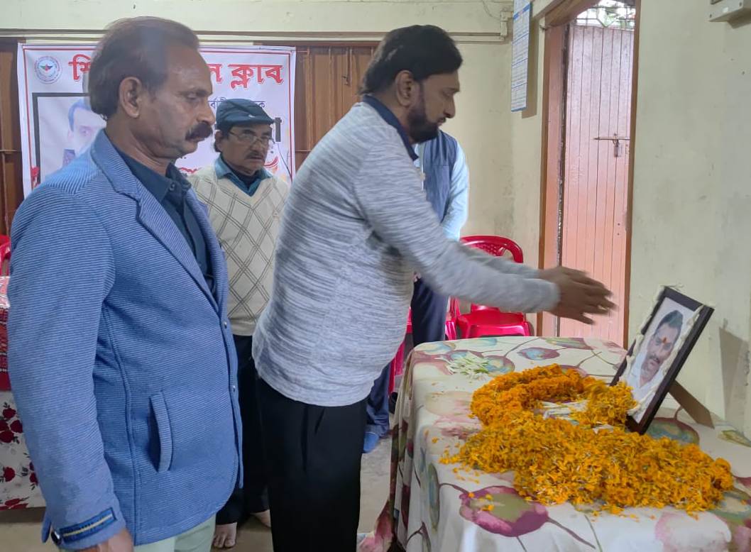 सिलचर प्रेस क्लब में स्व• संजय सारदा के निधन पर श्रद्धांजलि सभा का आयोजन, दी गई श्रद्धांजलि