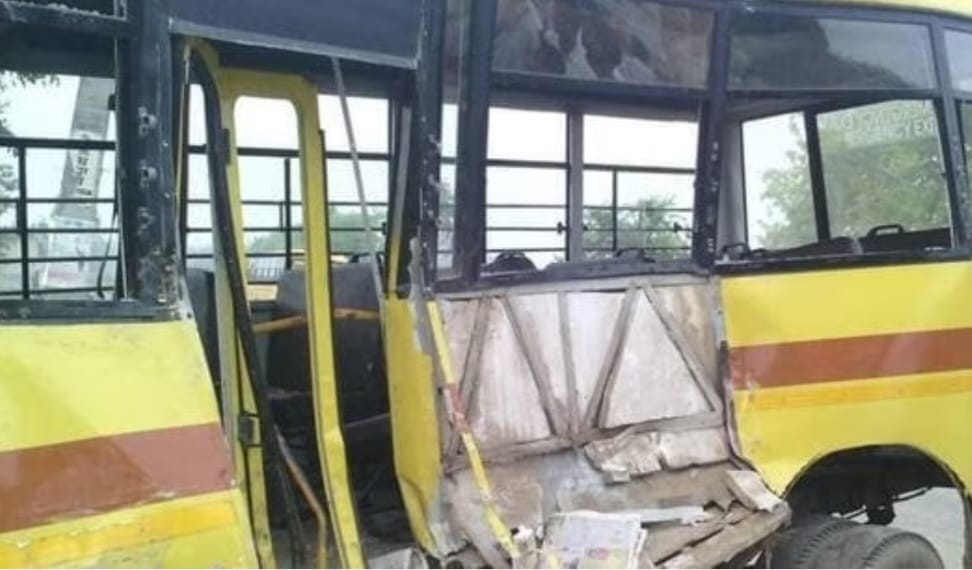 असम : दीमा हसाओ में छात्रों से भरी बस पलटी, एक छात्रा की मौत, कई छात्र घायल