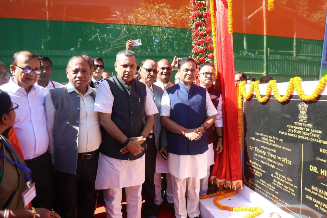 बराक घाटी में चल विकास का सुनहरा दौर : मुख्यमंत्री डॉ हिमंत विश्व शर्मा, मधुराघाट सेतु का रखा आधारशिला