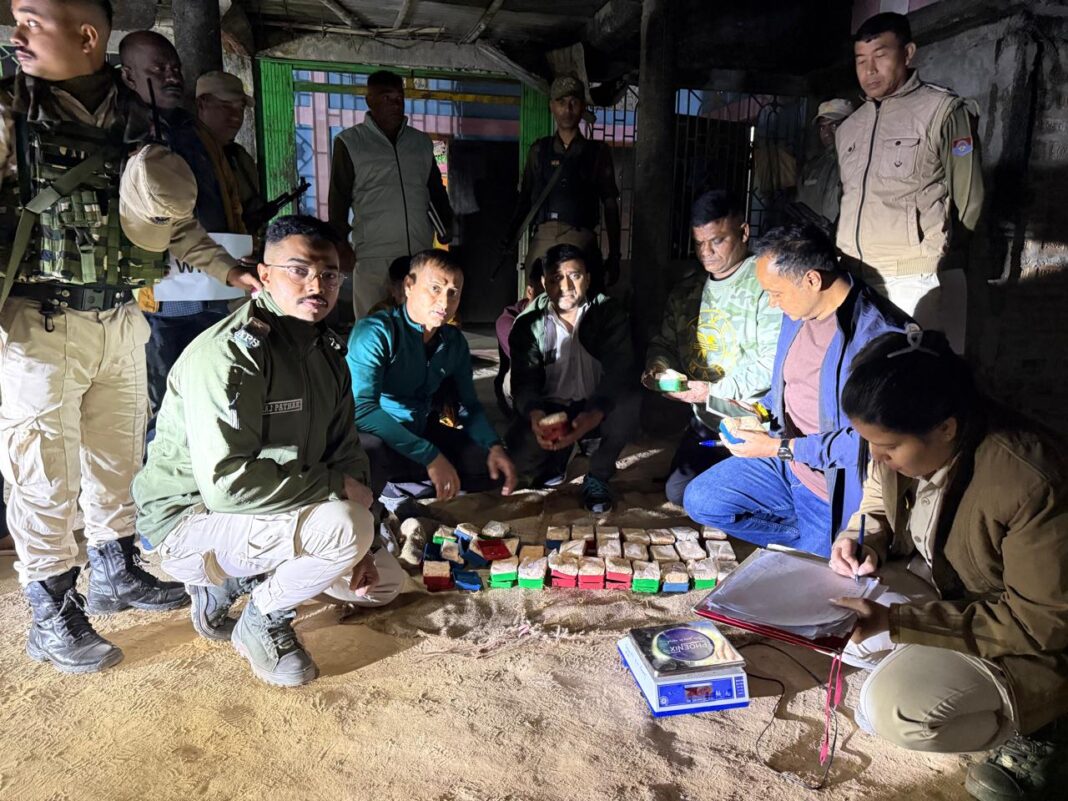 2.75 करोड़ हेरोइन के साथ चार ड्रग्स तस्कर दबोचे गए, कछार पुलिस का ड्रग्स खिलाफ अभियान जारी