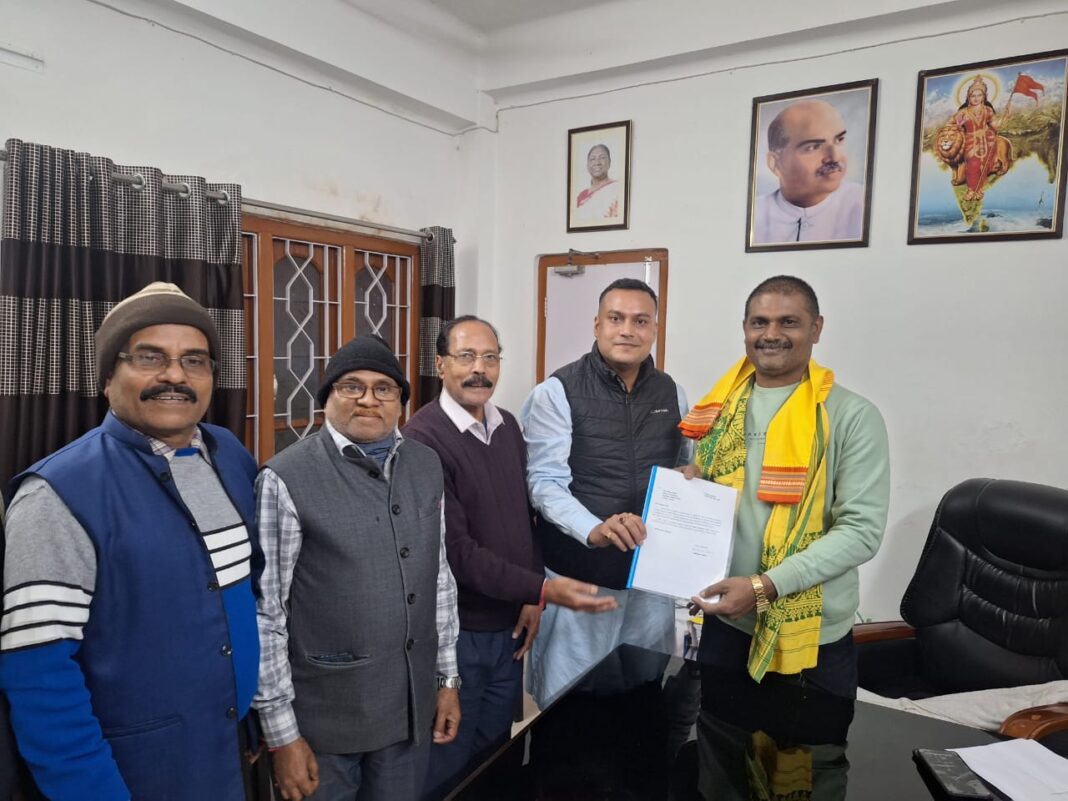 राजदीप ग्वाला ने उधारबंद सीट से टिकट की दावेदारी के लिए ठोका ताल