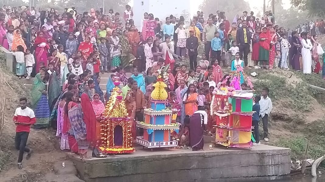 लखीपुर विधानसभा क्षेत्र में श्रद्धा और हर्षोल्लास से टुसू पूजा का हुआ आयोजन