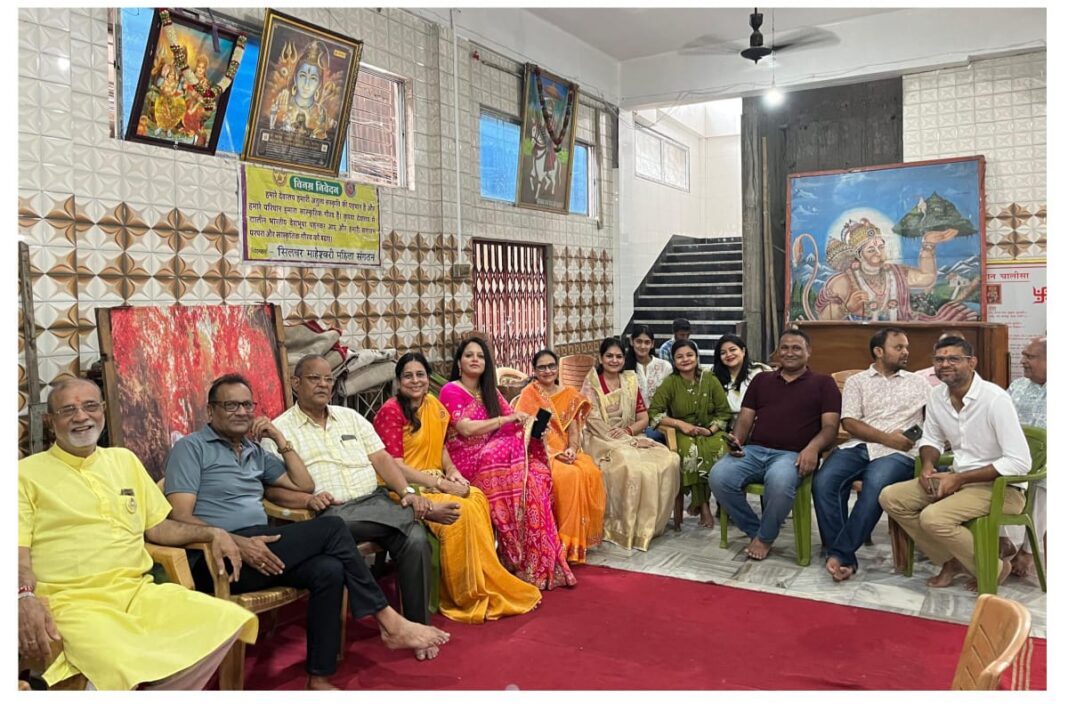 माहेश्वरी समाज ने मनाई महेश नवमी एवं विधार्थियों को किया सम्मानित
